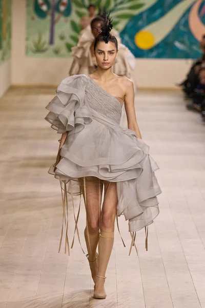 Look 41